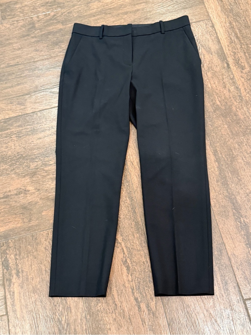 Theory Black Short Tailored Trousers - size 6